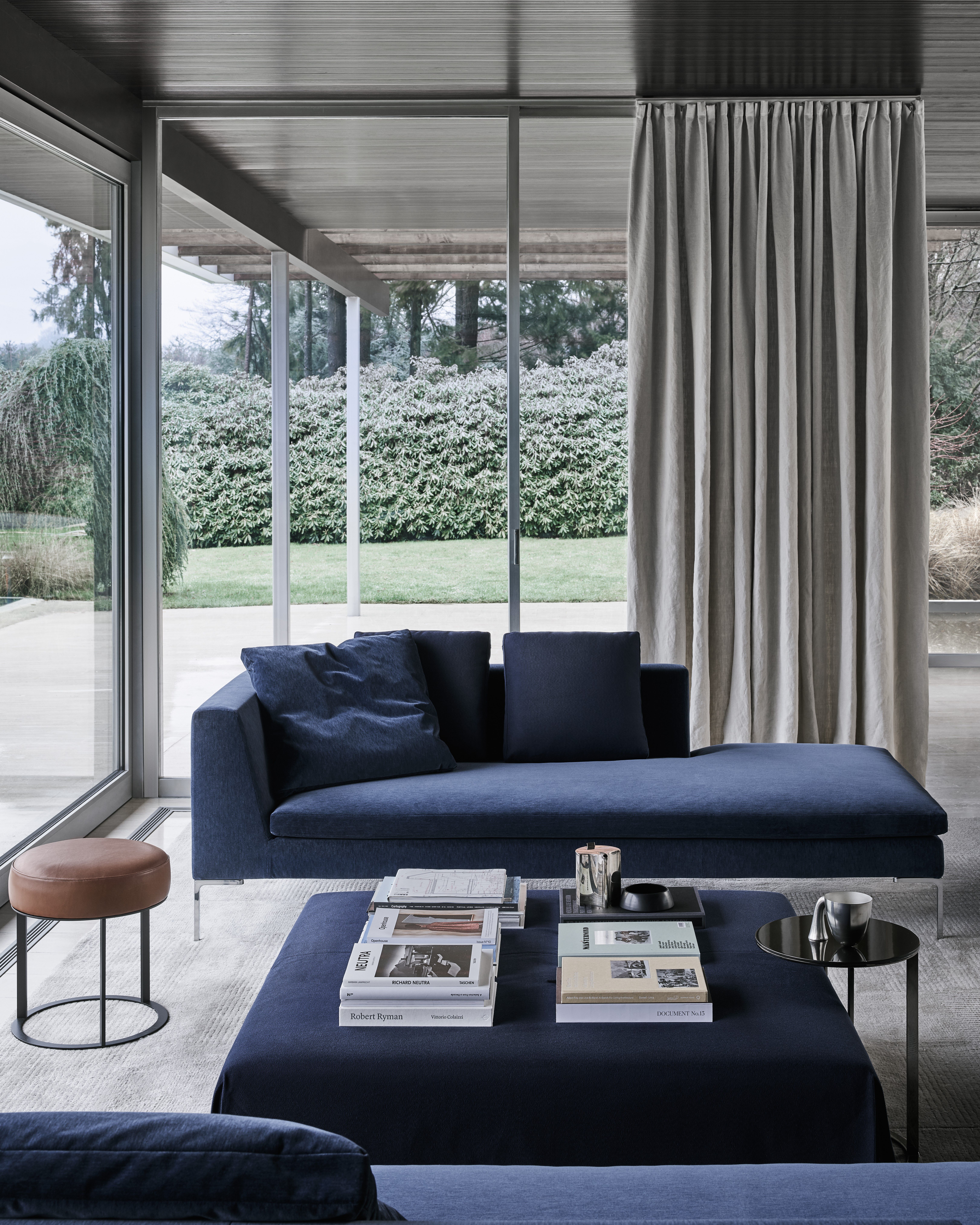 Premium Ready-to-Ship Furniture | B&B Italia Official Shop